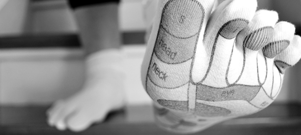 Why do people decide to wear toe socks 3